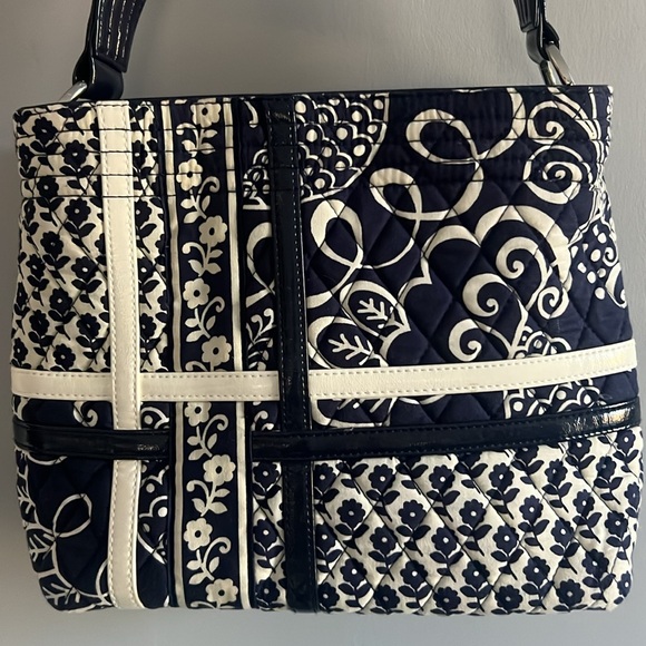 Vera Bradley shoulder bag and wristlet VGUC - Picture 7 of 17